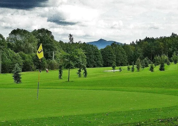 Château Du Golf Next To Malevil Golf Villa *