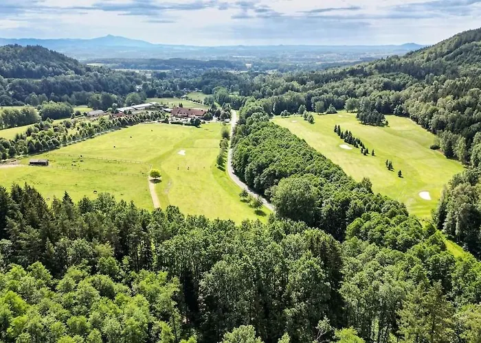 Château Du Golf Next To Malevil Golf Villa *